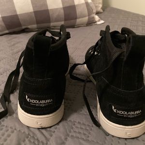 Kookaburra by UGG Black suede high top sz 6.5
